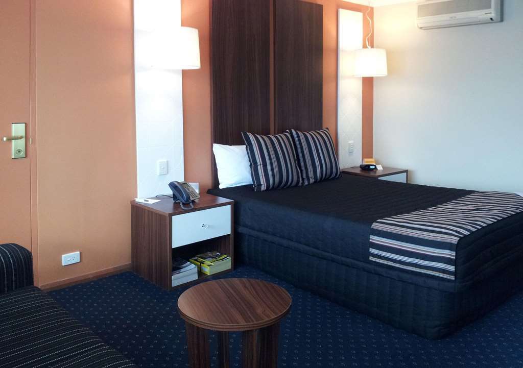 Quality Hotel Taylors Lakes Værelse billede